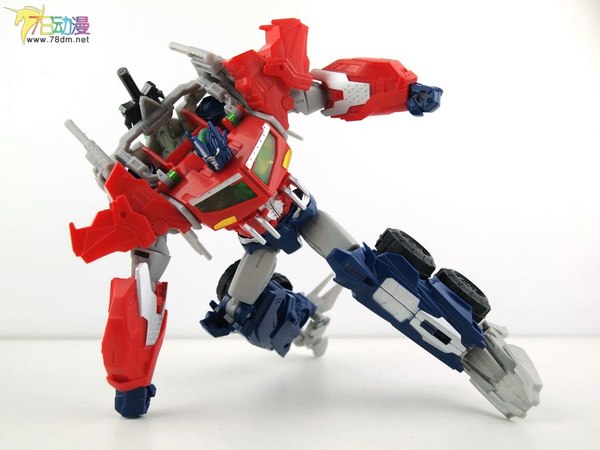 New Beast Hunters Optimus Prime Voyager Class Our Of Box Images Of Transformers Prime Figure  (10 of 47)